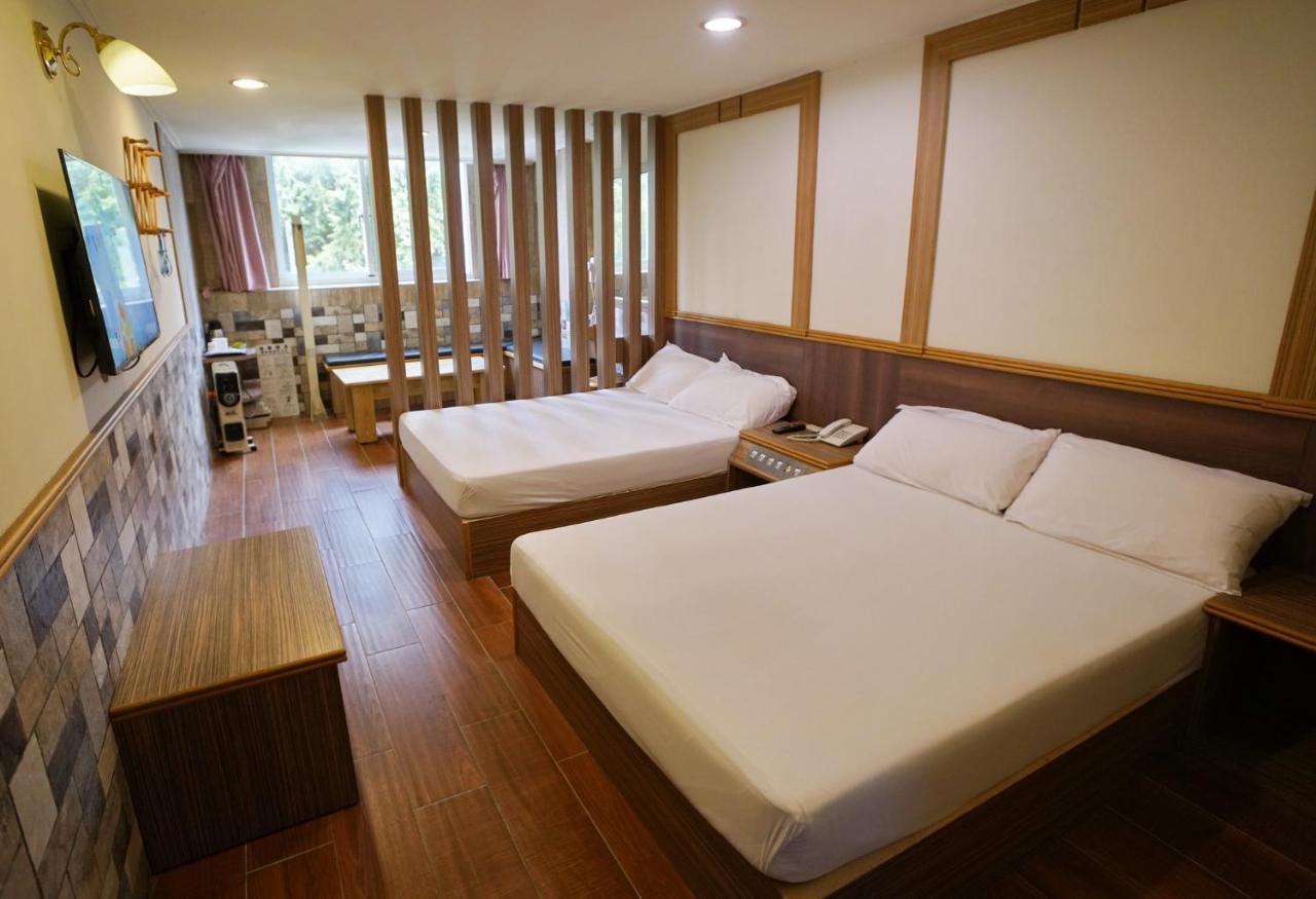 Wun Sun Hotel Csungcseng Kültér fotó